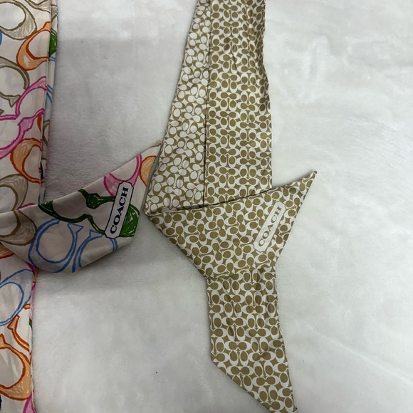 Coach Multicolor Signature Patterned Silk Purse Scarves 100% Silk - Picture 5 of 12